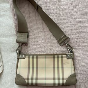 Burberry Purse